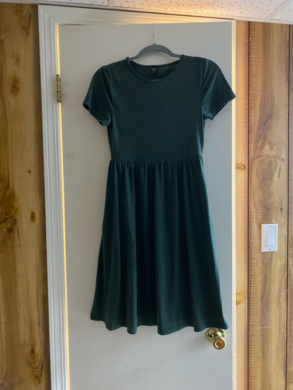 Women's Dark Green Midi Dress - Classic Short Sleeve